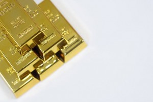 如何看待香港地区的现货黄金交易？这种交易方式有哪些特点？