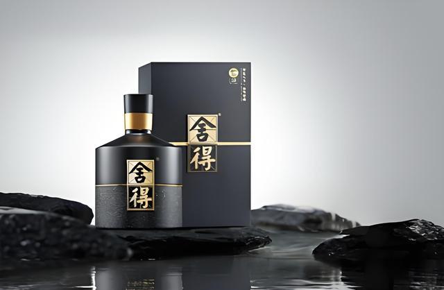 下滑超37%！舍得酒业，“复苏路”道阻且长